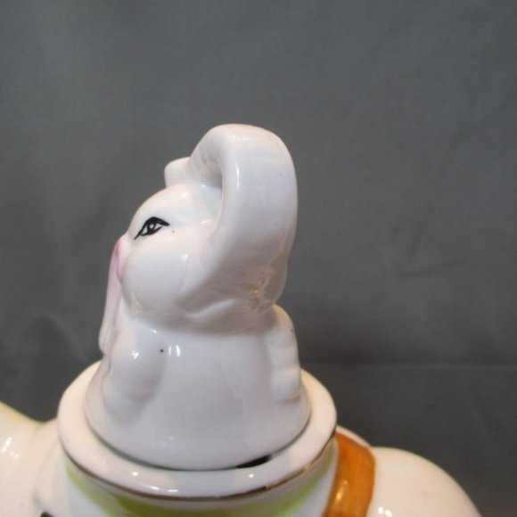 Ceramic Elephant Teapot - Picture 4 of 8